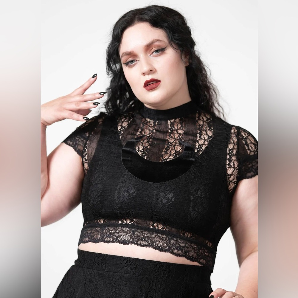 Kill star Moon rays black Lace Crop Top